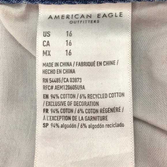 American Eagle Distressed Tomgirl Short Jean Shorts NEW - Picture 8 of 8